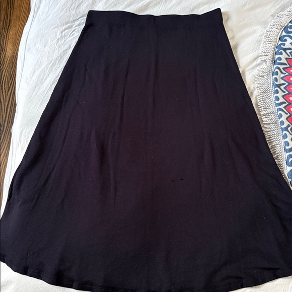 Bleusalt Dresses & Skirts - Bleusalt Ladies Black A Line Skirt XL